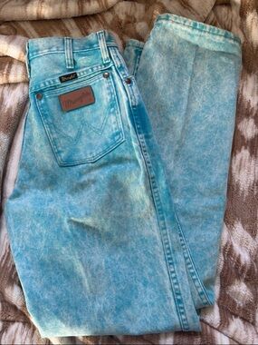 Wrangler Women's Blue Acid Wash  Jeans